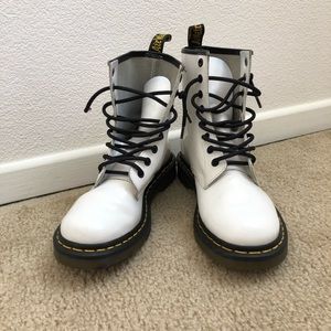 1460 Combat Doc Martens